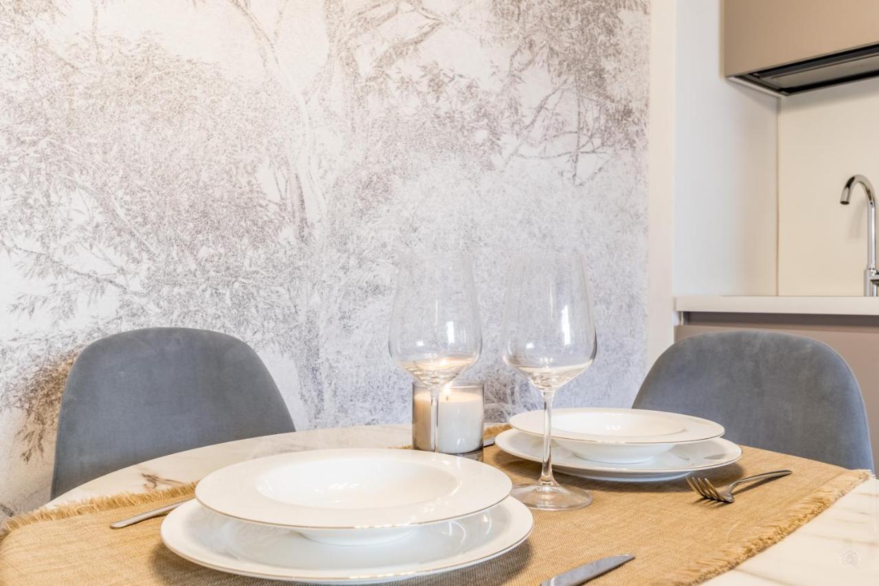 רומא Bbhome Design Suite Apartment Over Trastevere District מראה חיצוני תמונה